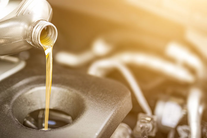 Jaki olej wybrać do ochrony silnika